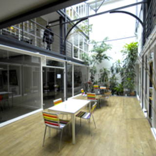 Bureau privé 10 m² 3 postes Coworking Rue Dulong Paris 75017 - photo 4